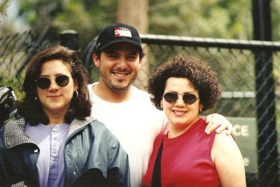 Tita ,Clau y Vico en Sydney .