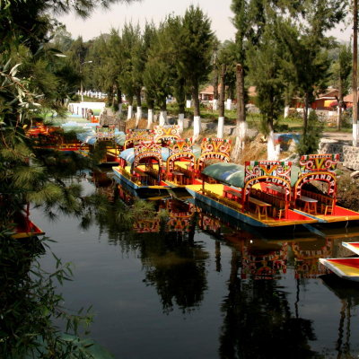 LOS JARDINES FLOTANTES