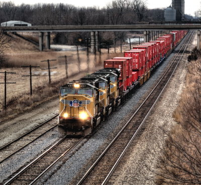 UP 4067 running BNSF Transcon