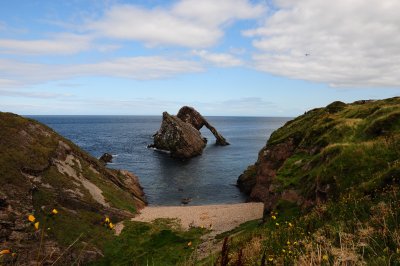 Bow Fiddle Rock at Portnockie 1822.JPG