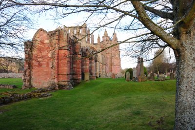 Melrose Abbey 1094s.jpg
