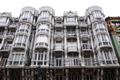 DSC_2077 Intricate architecture, Oviedo.