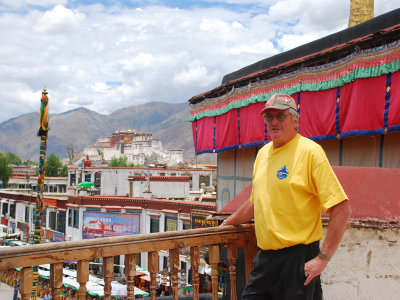 Dave with the Potala Palace in the background