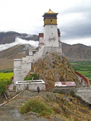 Yumbaulakhang Monastery the oldest monastery in Tibet