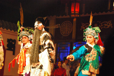 Chinese theatre - performed at the traditional teahouse