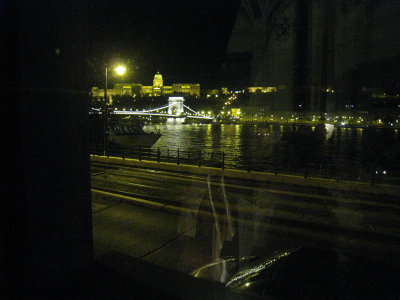 View of the Chain Bridge at night