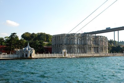 Passing the  Beylerbeyi Palace