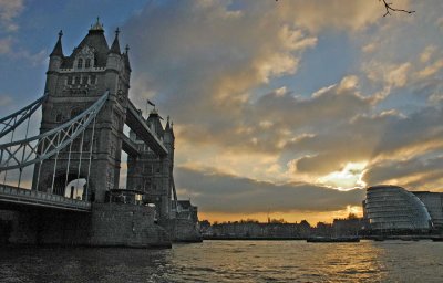 View across the thames