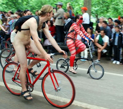  london naked bike ride 2009_0153a.jpg