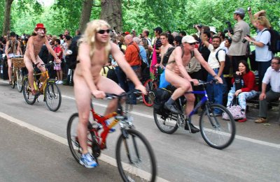  london naked bike ride 2009_0197a.jpg