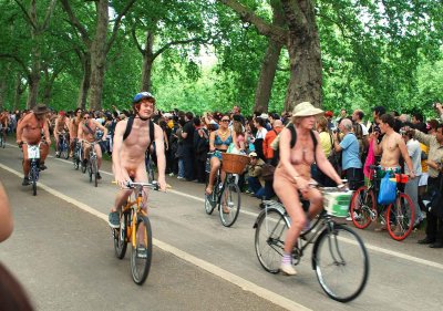  london naked bike ride 2009_0201a.jpg
