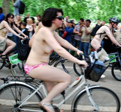  london naked bike ride 2009_0026a.jpg