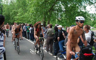 London world naked bike ride 2010 _0200a.jpg