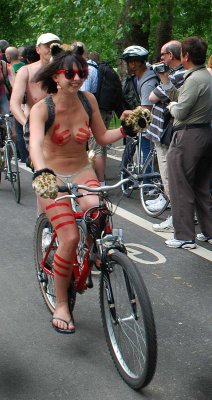 London world naked bike ride 2010 _0071a.jpg