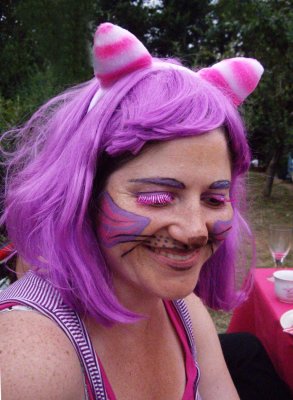 Gwen as the Cheshire Cat