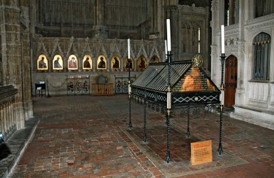  TheTomb of St Swithan in ...