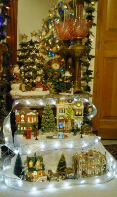 Galway Tree, Collectibles, Village and Living Room Mirror
