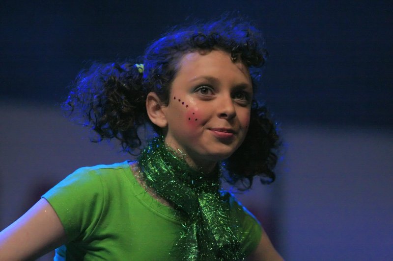RE200825.jpg