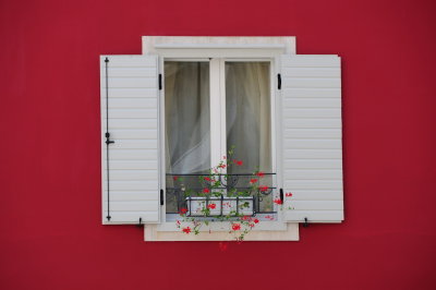 62 SPLIT, window shutters
