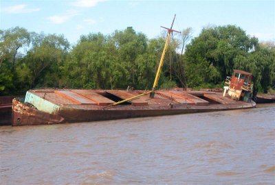 shipwreck on El Tigre