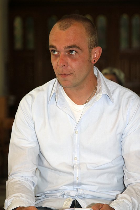 l5916.jpg