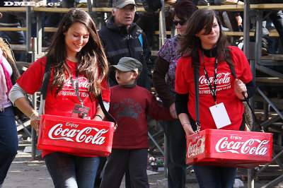 Coca Cola girls