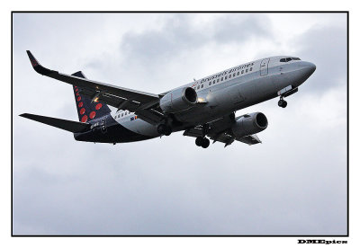 b_9470.jpg