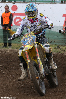k_8598.jpg