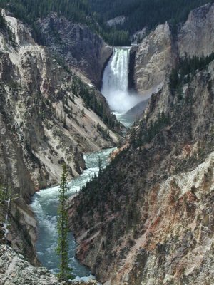 LOWER FALLS, YELLOWSTONE NP