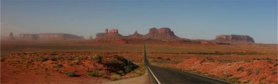 MONUMENT VALLEY FROM UTAH
