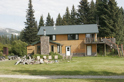 SILVER SALMON CREEK LODGE