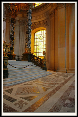 Glow on the Marble