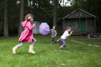 kids run.jpg