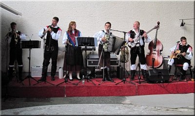 Slovenian band @ Hotel Zlatorog.jpg