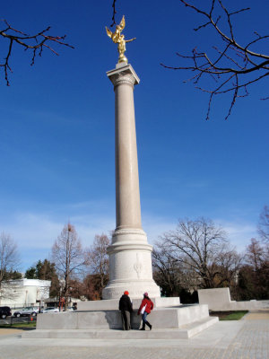 1st. Infantry Div. Memorial, Wash. DC