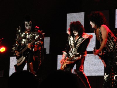 KISS - Hampton10-16-09 (32).JPG