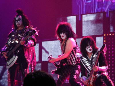 KISS - Hampton10-16-09 (43).JPG