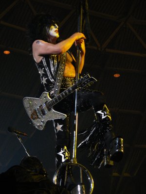 KISS - Hampton10-16-09 (65).JPG