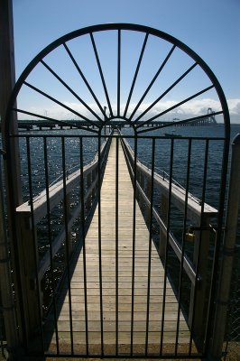 Pier gate