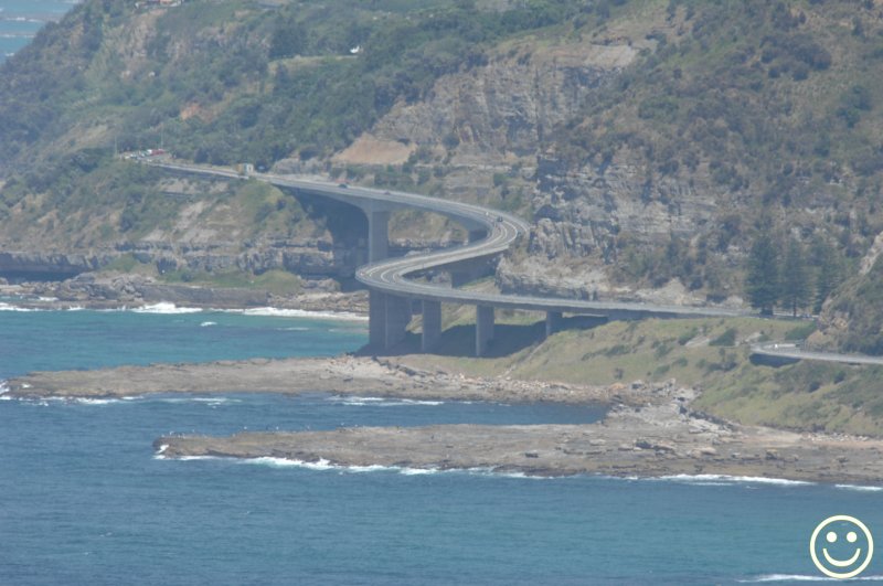 DSC_5987 Sea Cliff Bridge. Grand Pacific drive.jpg