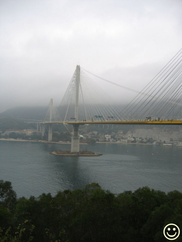 photos 160 Tsing Ma Bridge Hong Kong.jpg