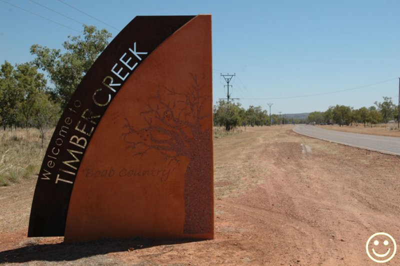 DSC_9086 Timber creek welcome sign.jpg