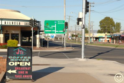 DSC_6661 Biloela traffic lights.jpg