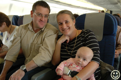 DSC_3701 Zoe with her mum and dad.jpg