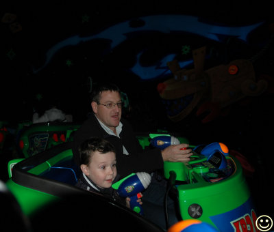 DSC_3943 the Buzz lightyear ride.jpg