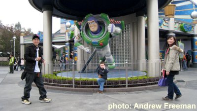 IMG_1494 Thomas with Buzz Lightyear.jpg