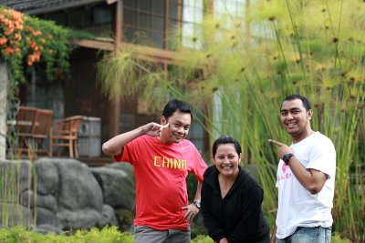 2009_08_09_005145 copy.jpg