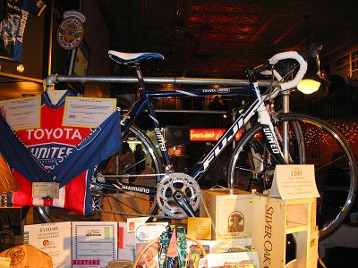 T2Kauction_006_86.jpg