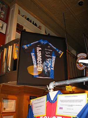 T2Kauction_007_86.jpg