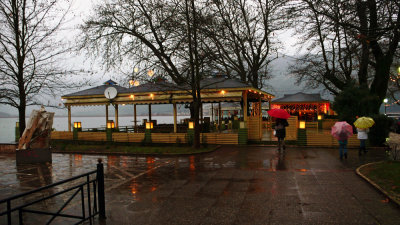Cafe by the lake